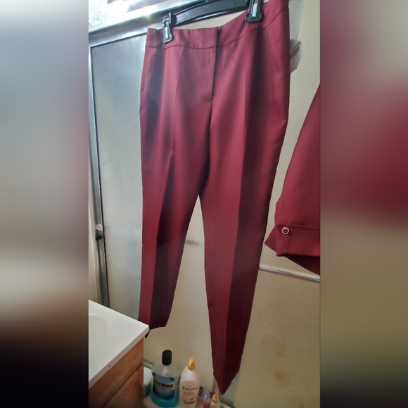 NWT Emily 2 Piece Pant Suit; Sz 14; Wine Color; Lined; $70 - Picture 9 of 16